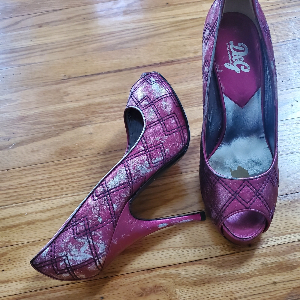 DOLCE GABANNA Women's Quality Leather Pink Peep-Toe Heels Womens Sz 39.5